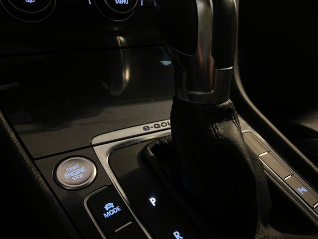 2018 VOLKSWAGEN GOLF - 13