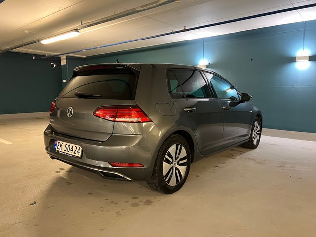 WVWZZZAUZJW900737 2018 VOLKSWAGEN GOLF-5