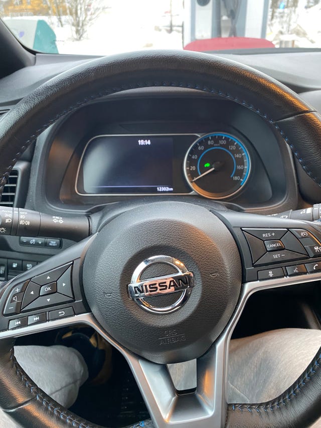 SJNFAAZE1U0115373 2020 NISSAN LEAF-2