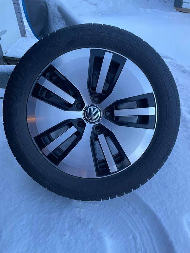 2015 VOLKSWAGEN GOLF - 13