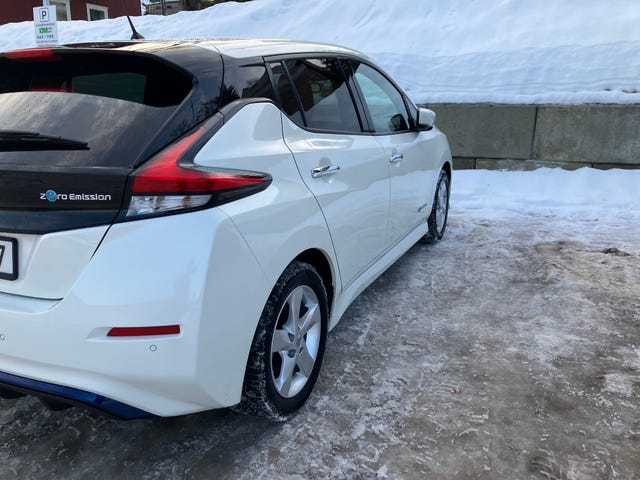 2020 NISSAN LEAF - 13