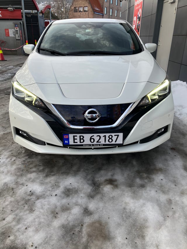 2020 NISSAN LEAF - 8