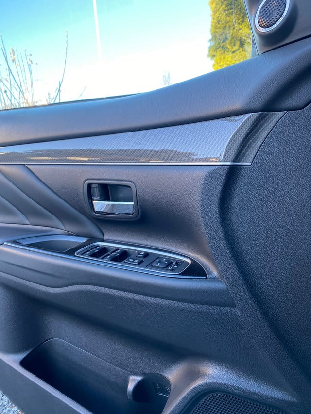 2020 MITSUBISHI OUTLANDER - 23
