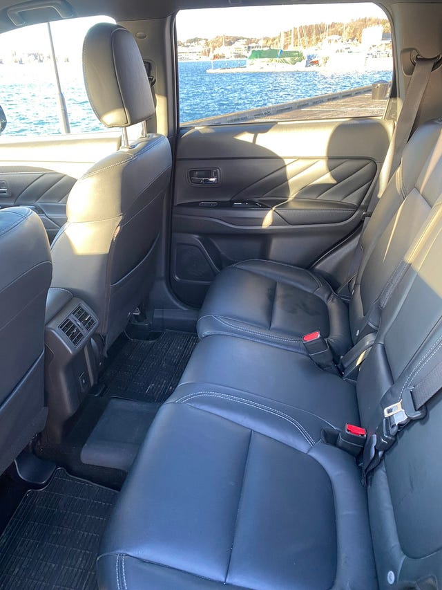 2020 MITSUBISHI OUTLANDER - 11