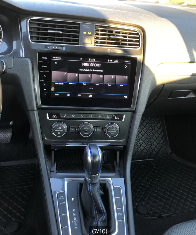WVWZZZAUZJ8902102 2018 VOLKSWAGEN GOLF-2