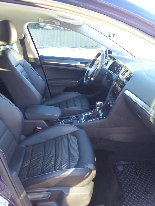 2019 VOLKSWAGEN GOLF - 12