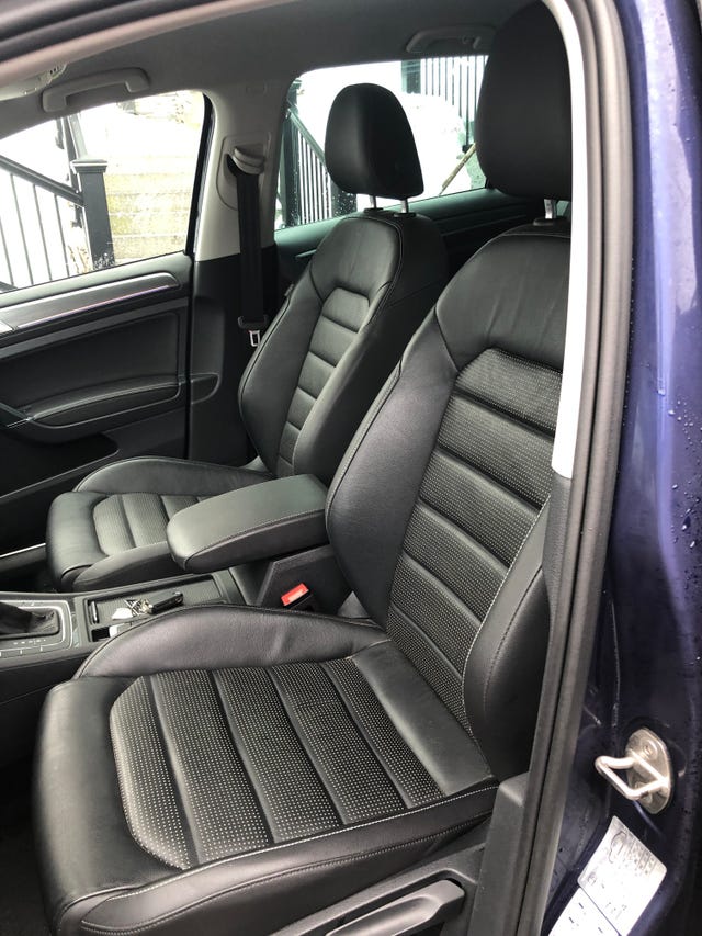 2019 VOLKSWAGEN GOLF - 16
