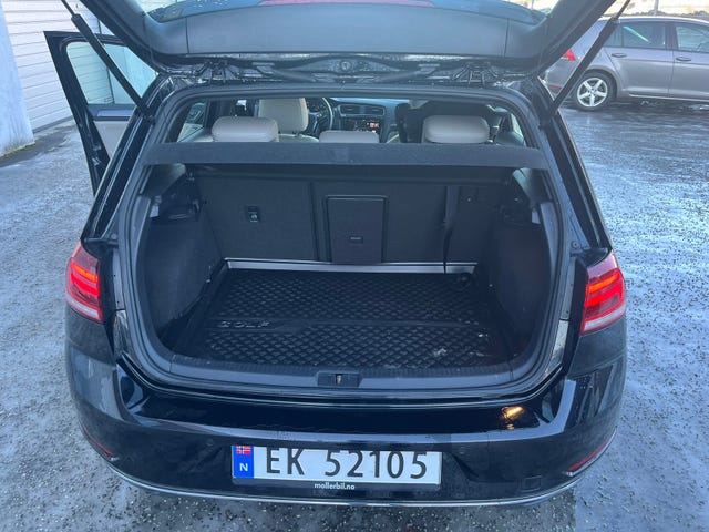 2018 VOLKSWAGEN GOLF - 12