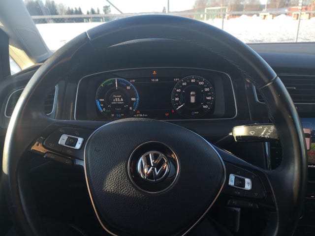2019 VOLKSWAGEN GOLF - 16