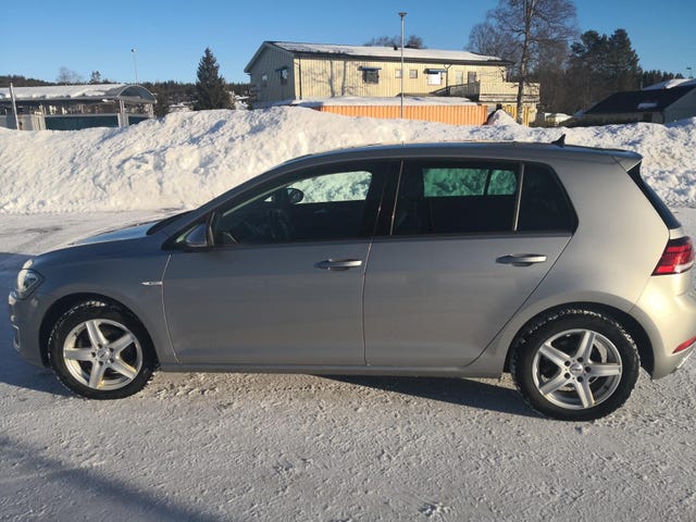 2019 VOLKSWAGEN GOLF - 17