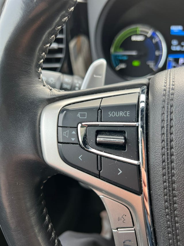 2020 MITSUBISHI OUTLANDER - 25