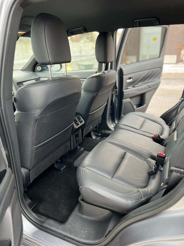 2020 MITSUBISHI OUTLANDER - 37