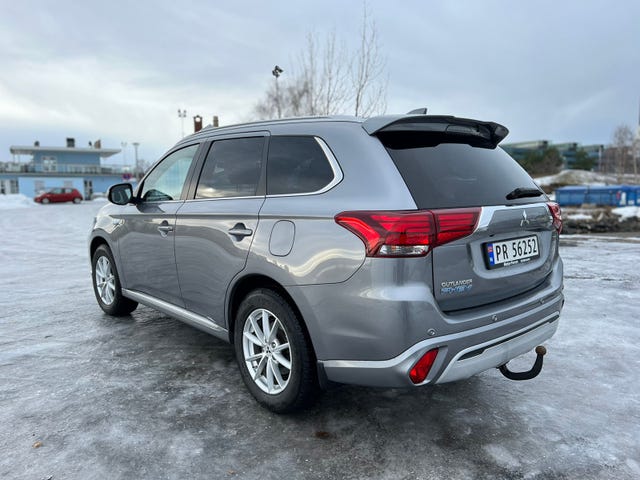 2020 MITSUBISHI OUTLANDER - 11