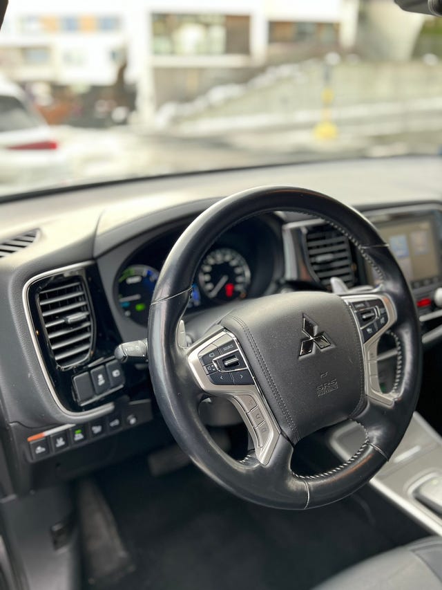 2020 MITSUBISHI OUTLANDER - 32