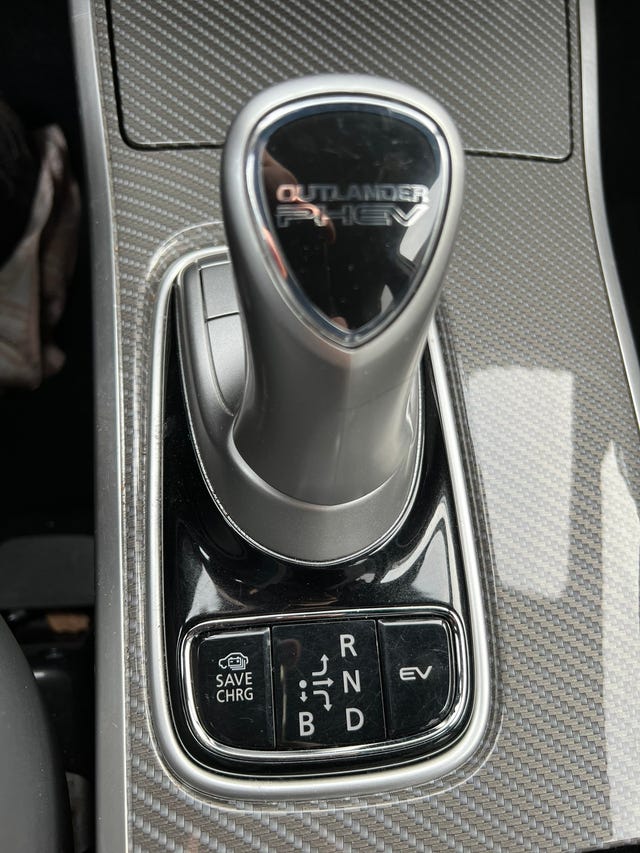 2020 MITSUBISHI OUTLANDER - 27