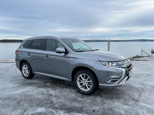 JMBXDGG3WLZ019713 2020 MITSUBISHI OUTLANDER-4