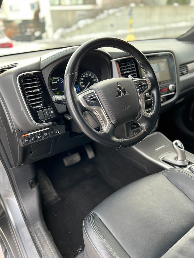 2020 MITSUBISHI OUTLANDER - 29