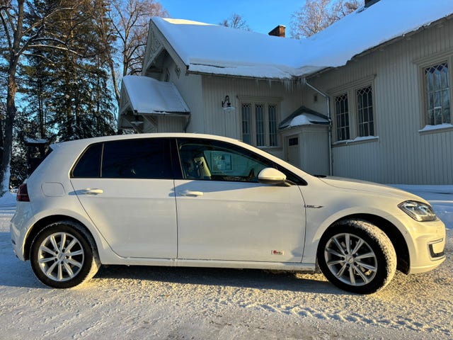 2018 VOLKSWAGEN GOLF - 11