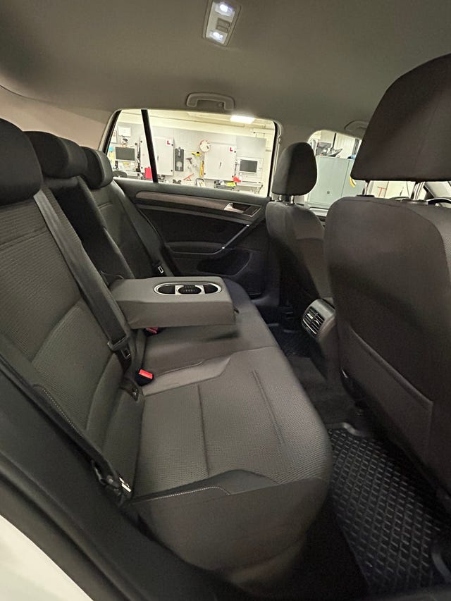 2019 VOLKSWAGEN GOLF - 18