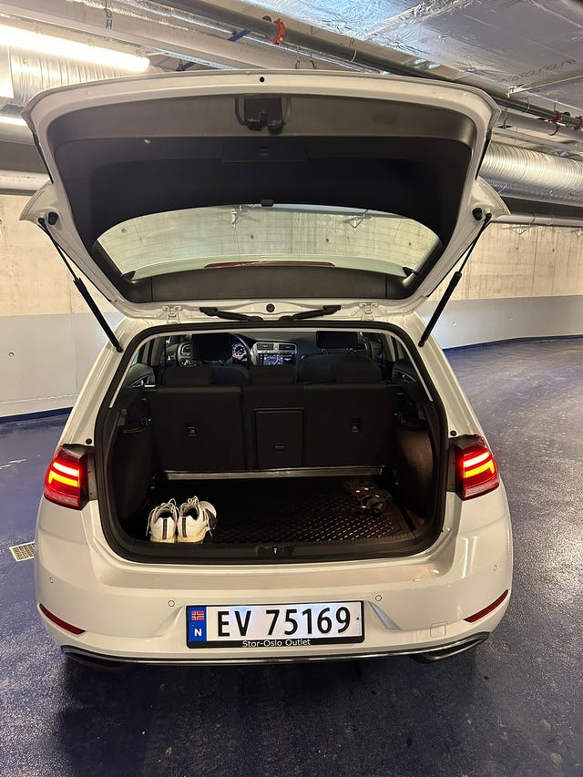 WVWZZZAUZKW915693 2019 VOLKSWAGEN GOLF-4