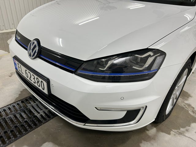 2015 VOLKSWAGEN GOLF - 13