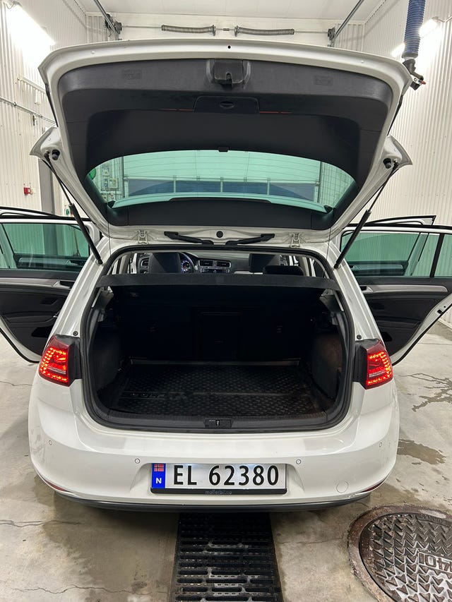 2015 VOLKSWAGEN GOLF - 20