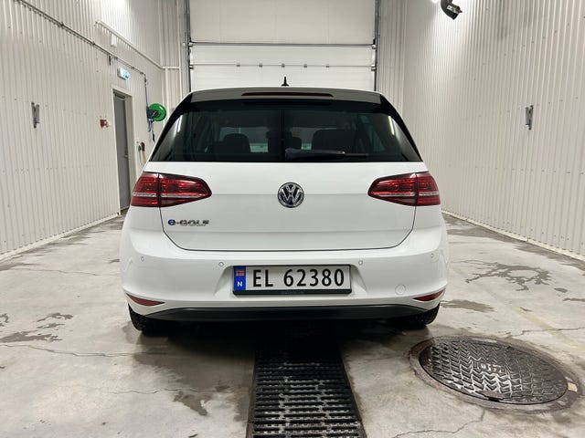 2015 VOLKSWAGEN GOLF - 10