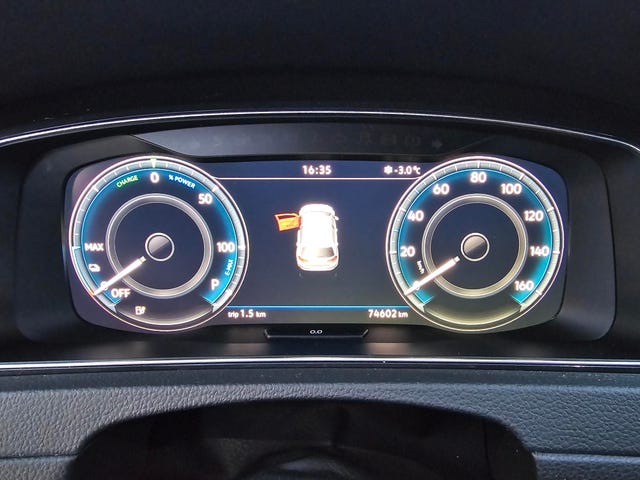 2019 VOLKSWAGEN GOLF - 22