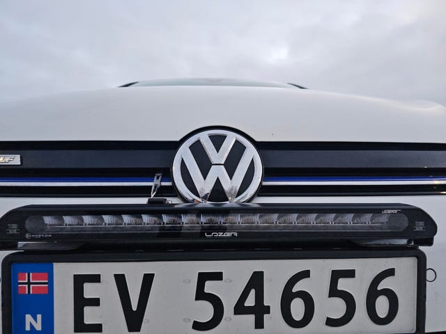2019 VOLKSWAGEN GOLF - 9