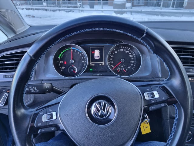 2015 VOLKSWAGEN GOLF - 21
