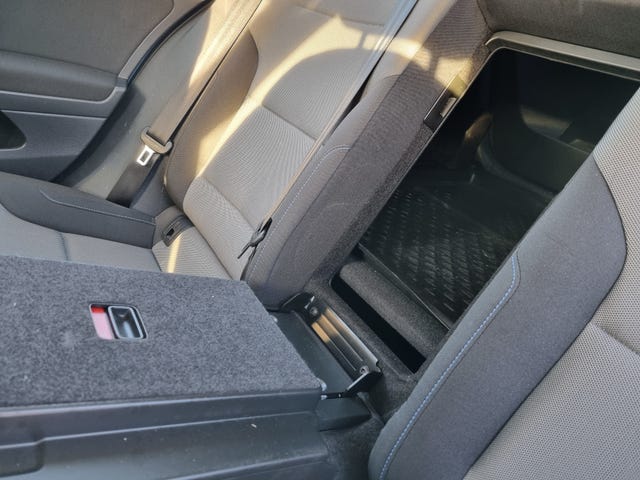2015 VOLKSWAGEN GOLF - 31