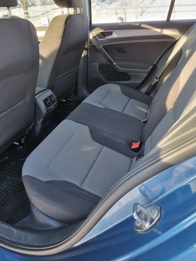 2015 VOLKSWAGEN GOLF - 29