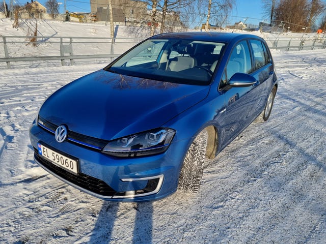 2015 VOLKSWAGEN GOLF - 12