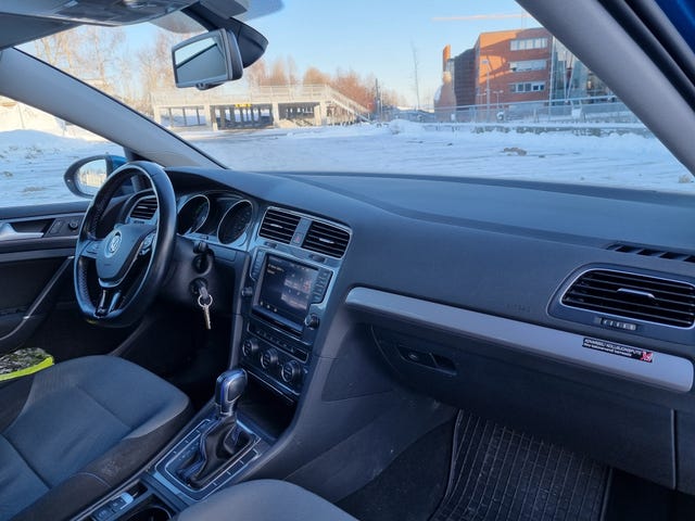 2015 VOLKSWAGEN GOLF - 20