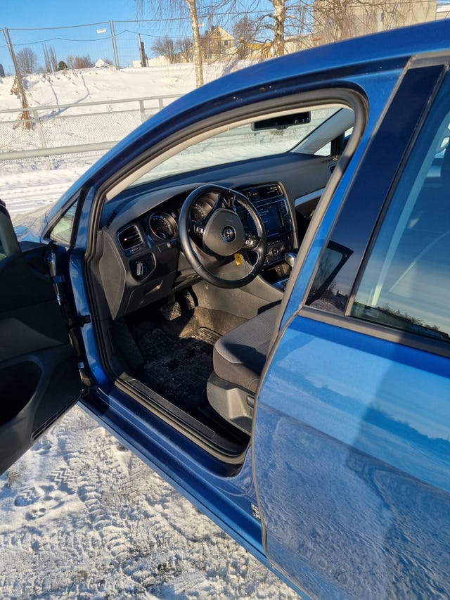 2015 VOLKSWAGEN GOLF - 32