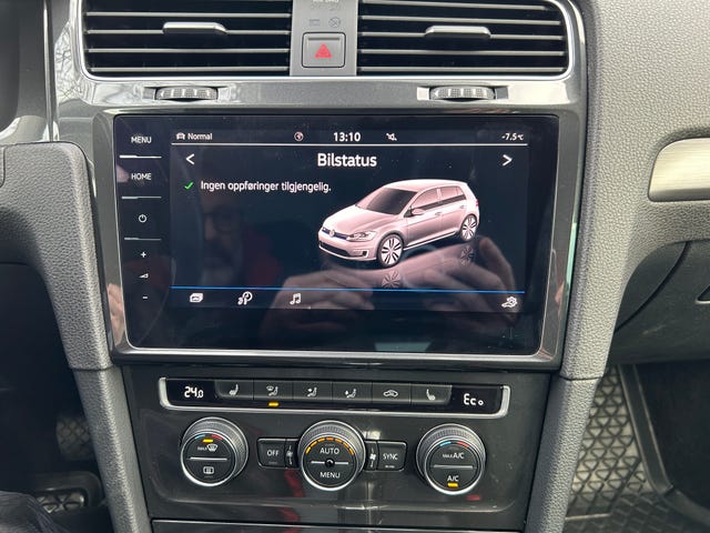 2019 VOLKSWAGEN GOLF - 19