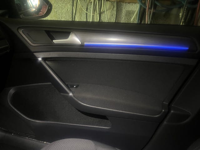 2019 VOLKSWAGEN GOLF - 10