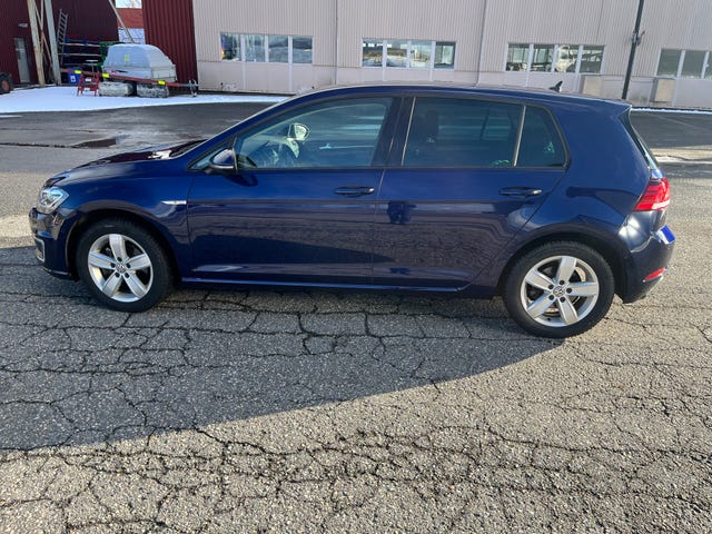 WVWZZZAUZK8902399 2019 VOLKSWAGEN GOLF-2