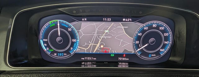 2018 VOLKSWAGEN GOLF - 12