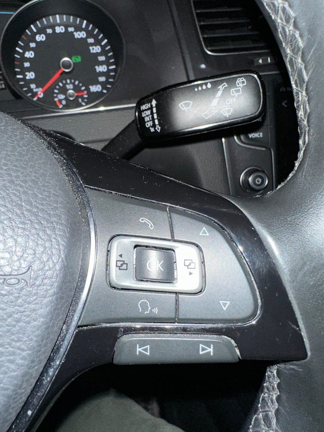 2015 VOLKSWAGEN GOLF - 18