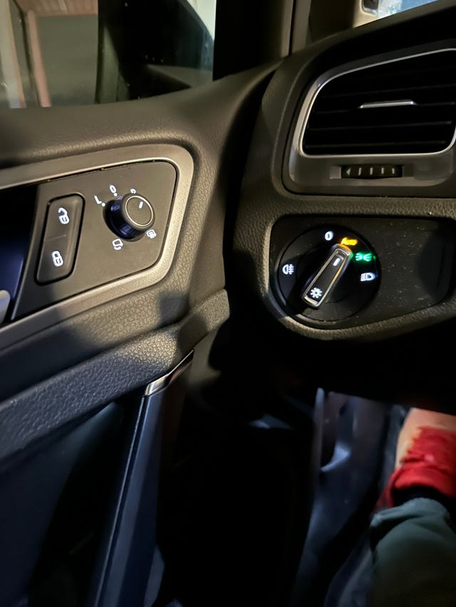 2015 VOLKSWAGEN GOLF - 15
