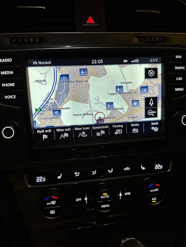 2015 VOLKSWAGEN GOLF - 19
