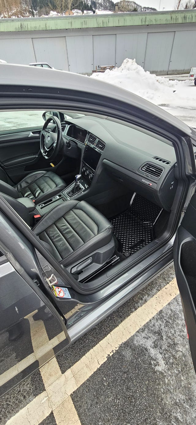 WVWZZZAUZK8901534 2019 VOLKSWAGEN GOLF-1