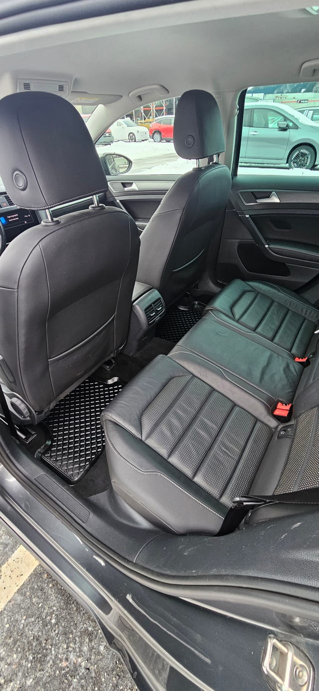 WVWZZZAUZK8901534 2019 VOLKSWAGEN GOLF-4