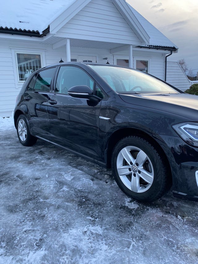 WVWZZZAUZJ8910681 2018 VOLKSWAGEN GOLF-3
