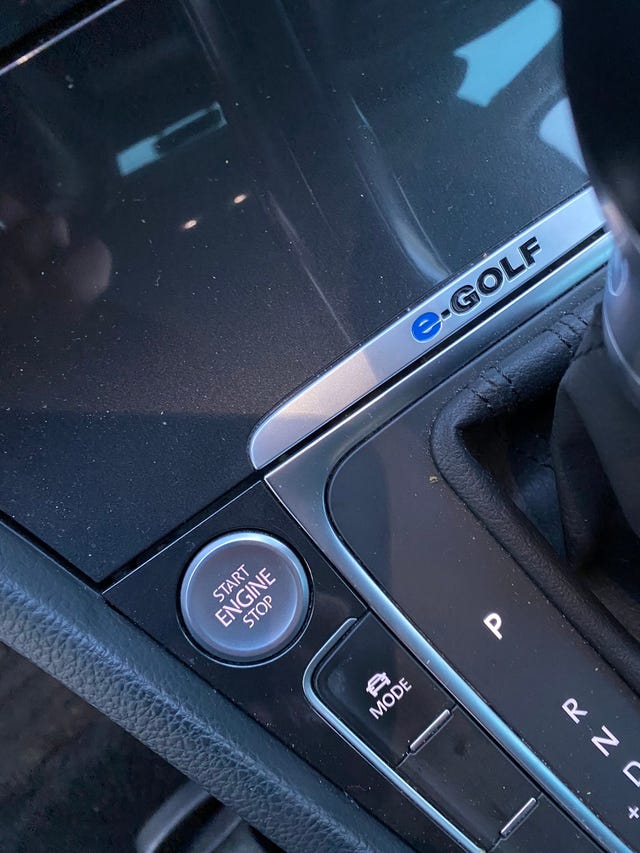 2018 VOLKSWAGEN GOLF - 19