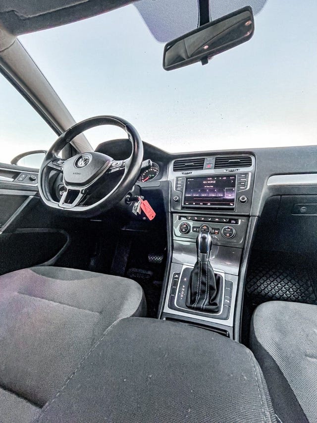 2015 VOLKSWAGEN GOLF - 13