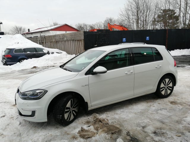 2018 VOLKSWAGEN GOLF - 8