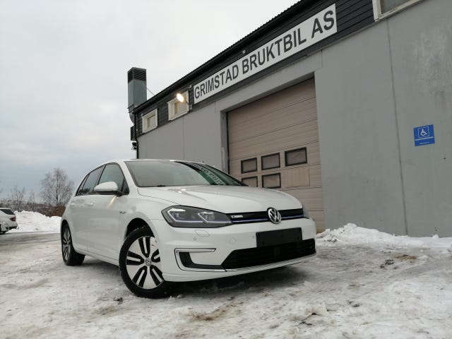 WVWZZZAUZJ8907530 2018 VOLKSWAGEN GOLF-0