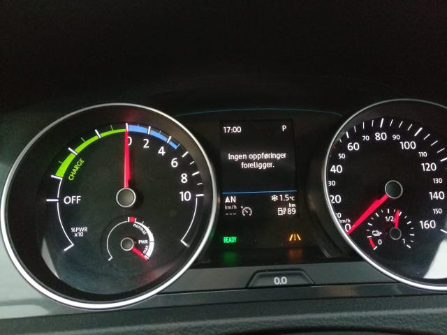 2018 VOLKSWAGEN GOLF - 34